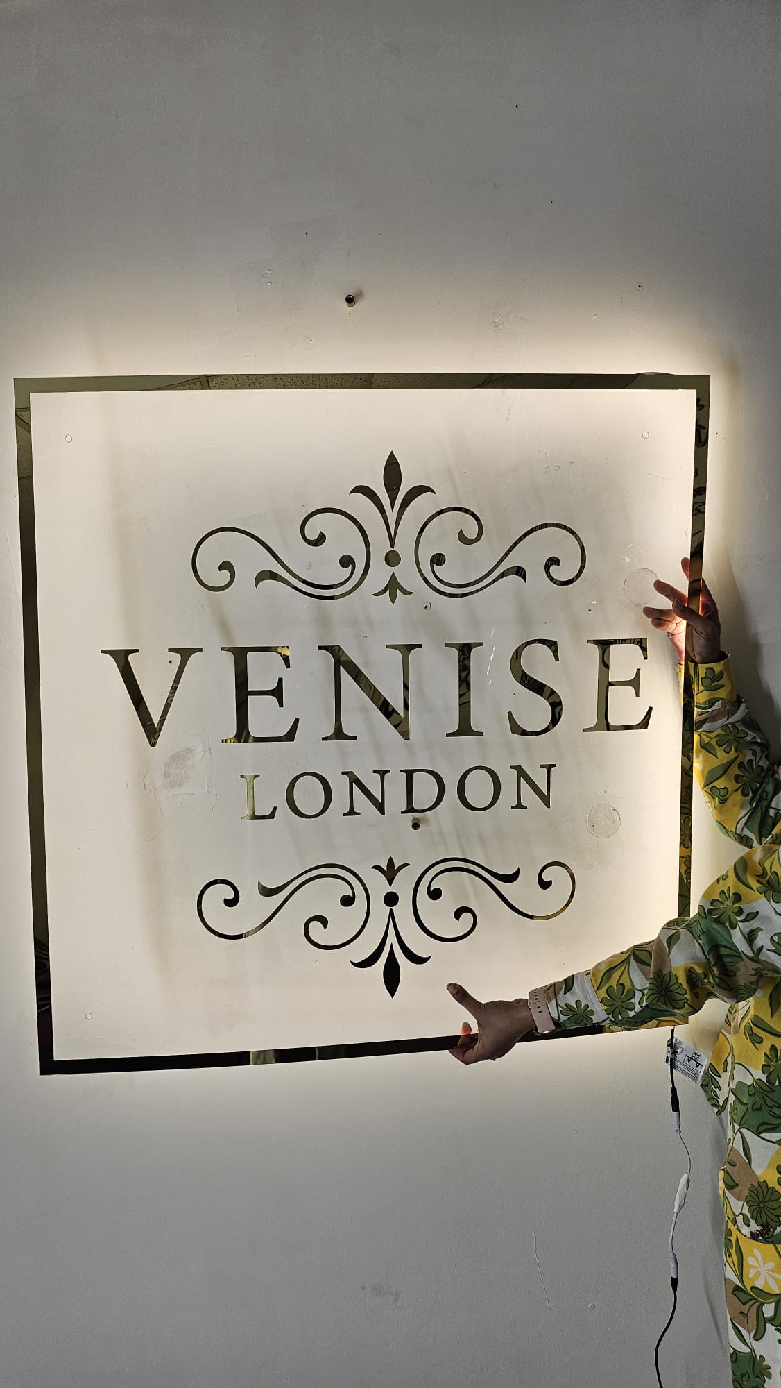 Custom Acrylic Business Square Backlit Logo Office Wall Sign Logo Indoor Light